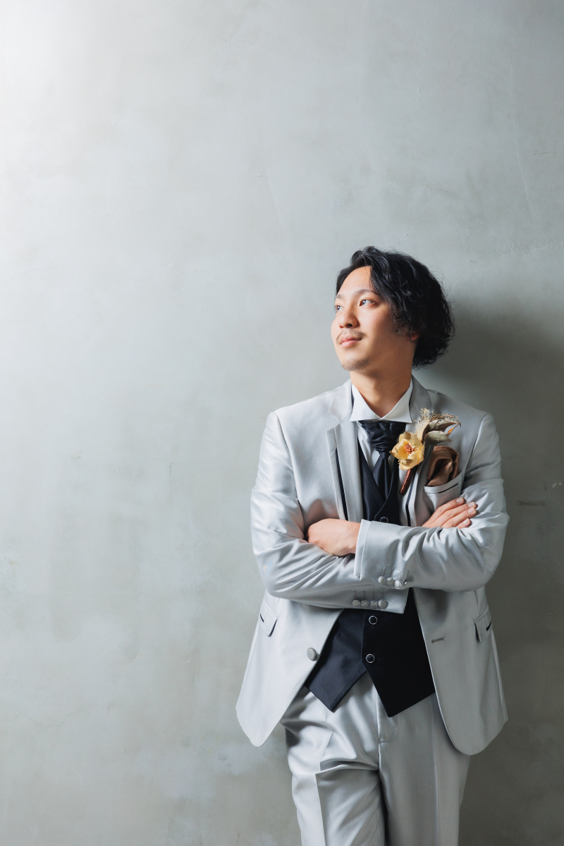 新郎様はシックに