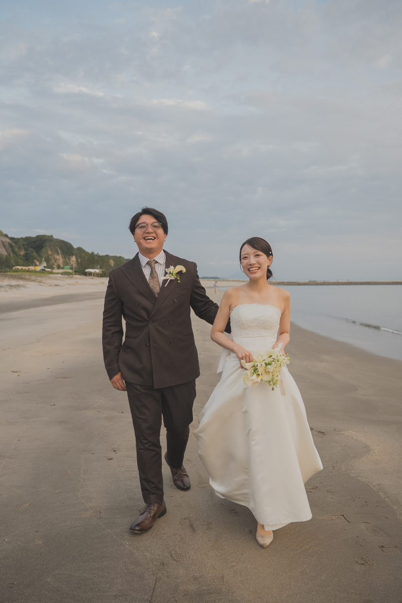 ||浜辺をお散歩||