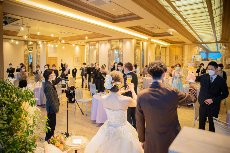 【結婚式 当日スナップ撮影】40ページ アルバム1冊&全撮影データDVD&スマホ用データ付き！