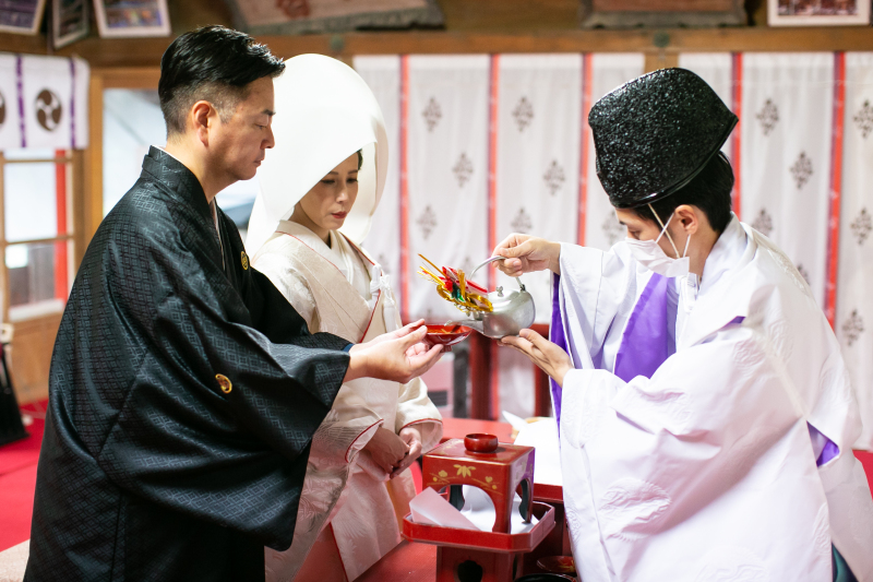 【結婚式 当日スナップ撮影】40ページ アルバム1冊&全撮影データDVD&スマホ用データ付き！