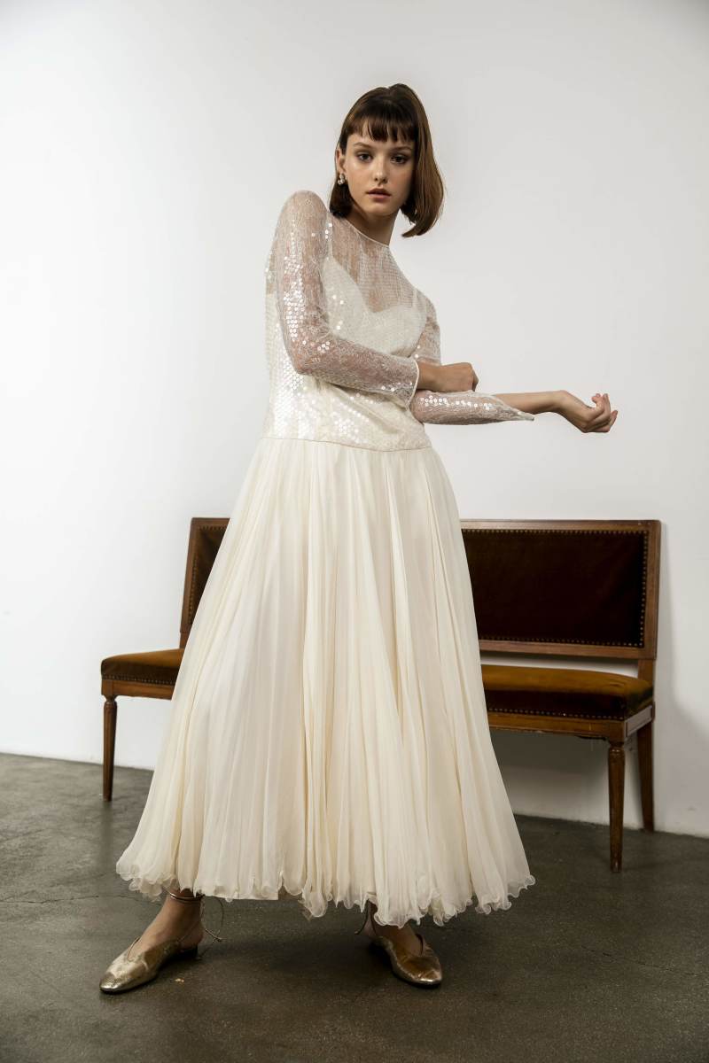 80 Sスパンコールトップドレス 衣装 ドレス Love Frames Wedding Circus 東京都でフォトウェディング探すならphotorait