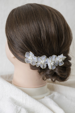 ヘアアクセサリー