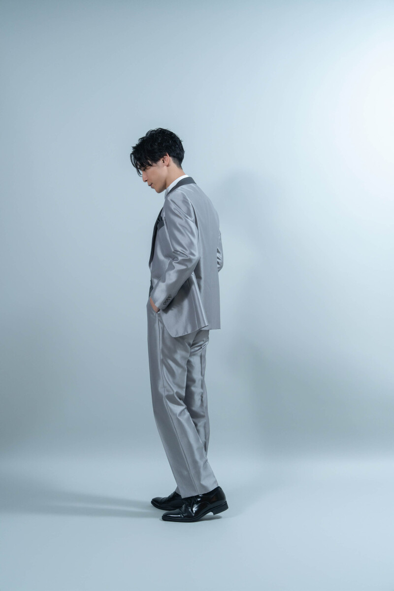 TAKAMI BRIDAL Tuxedo_03