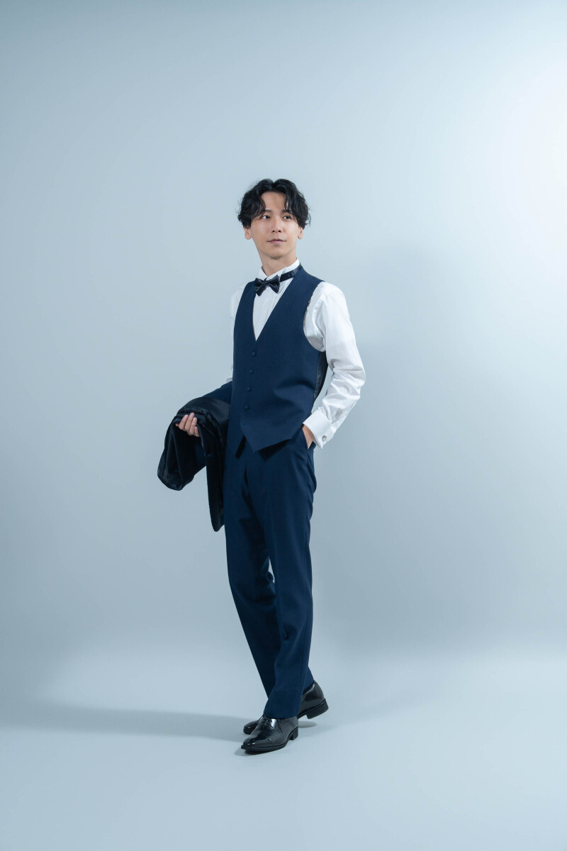 TAKAMI BRIDAL Tuxedo_04