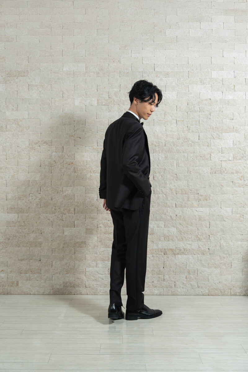 TAKAMI BRIDAL Tuxedo_01