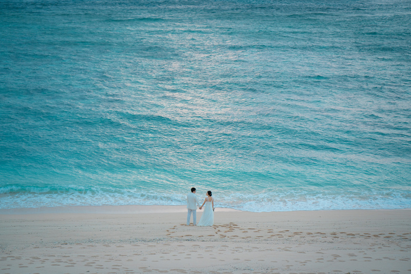 与論島の海にふたりきり＊