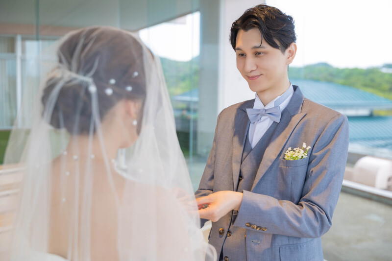 優しく微笑む新郎様*
