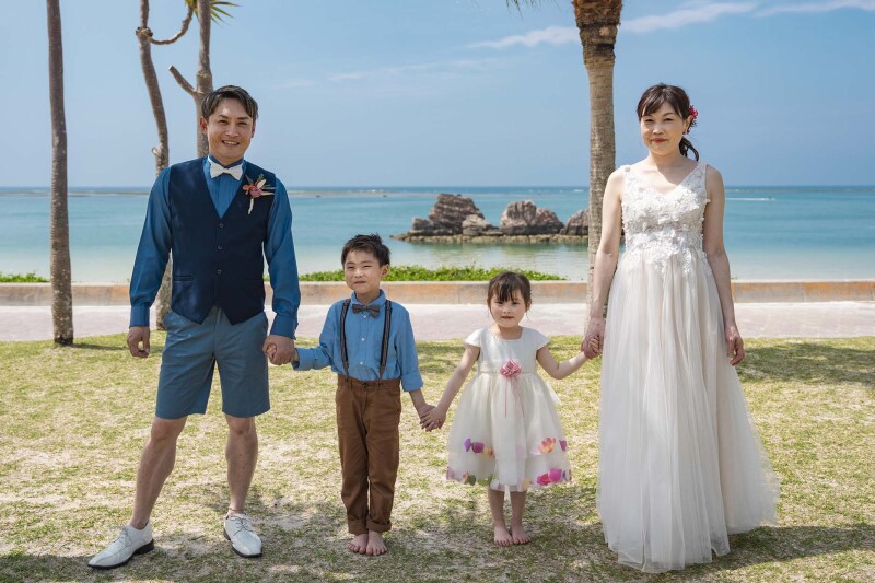 ファミリーみんなでウェディングフォト