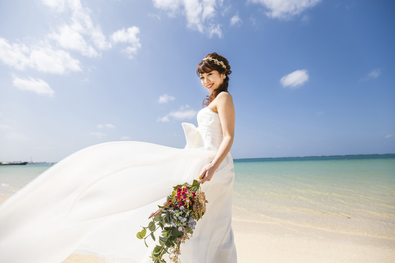 ドレスなびかせソロカット撮影♪