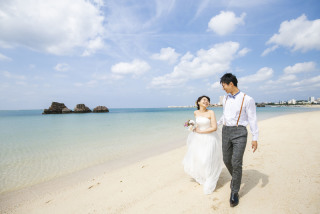 ナチュラルDEカジュアルなウェディングフォト♡inビーチ＆アメリカンビレッジ