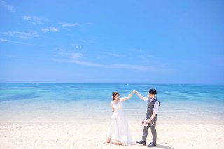 空も海も最高のコンディションで沖縄フォトウェディング☆