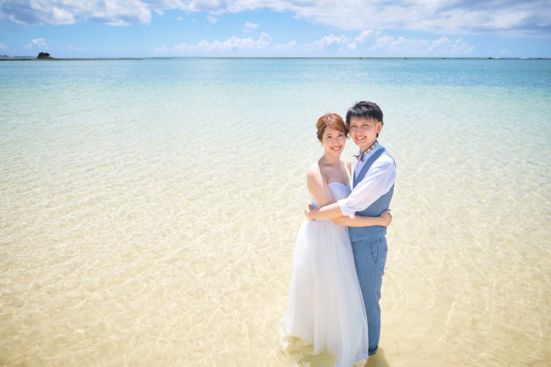 ラストカットは綺麗な海と笑顔なおふたり♡