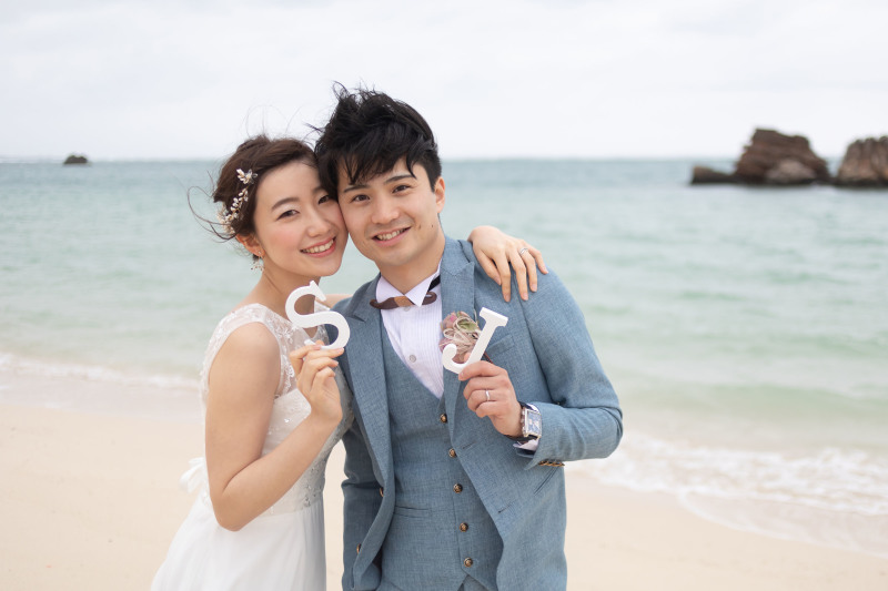 アイテムを使って海をバックに♪