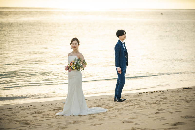 暖かい光に照らされて