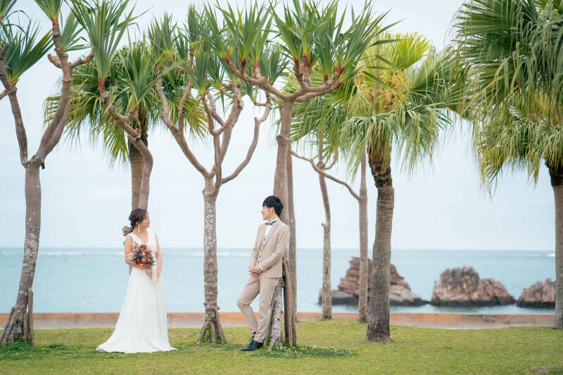 南国の笑顔あふれるフォトウェディング