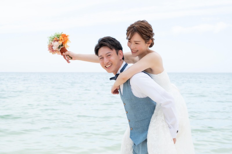 仲良くおんぶ♪