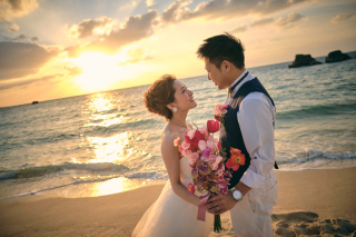 夕日の中で輝く笑顔＊