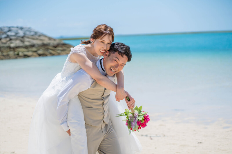 おんぶしながら♡