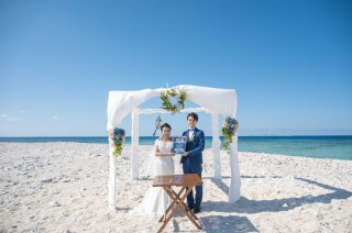 無人島を貸切！おふたりだけの挙式＊
