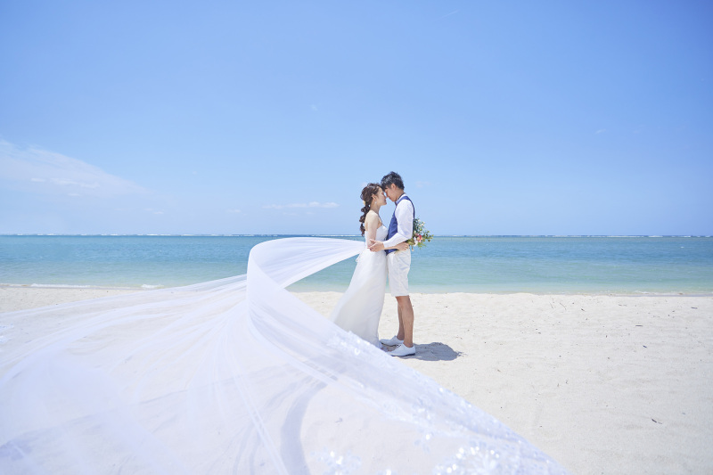 ブルーもグリーンも鮮やかにフォトウェディング♩