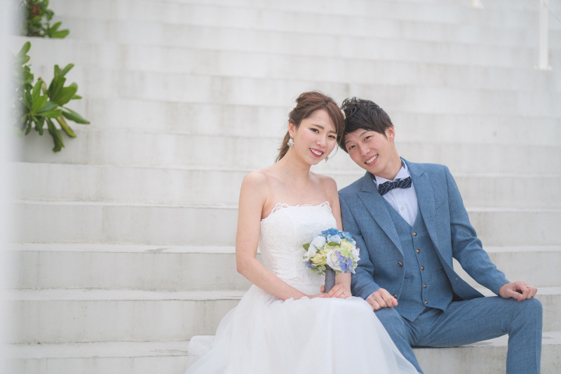 リラックスした姿で