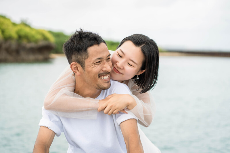 ラストカットはバックハグで!