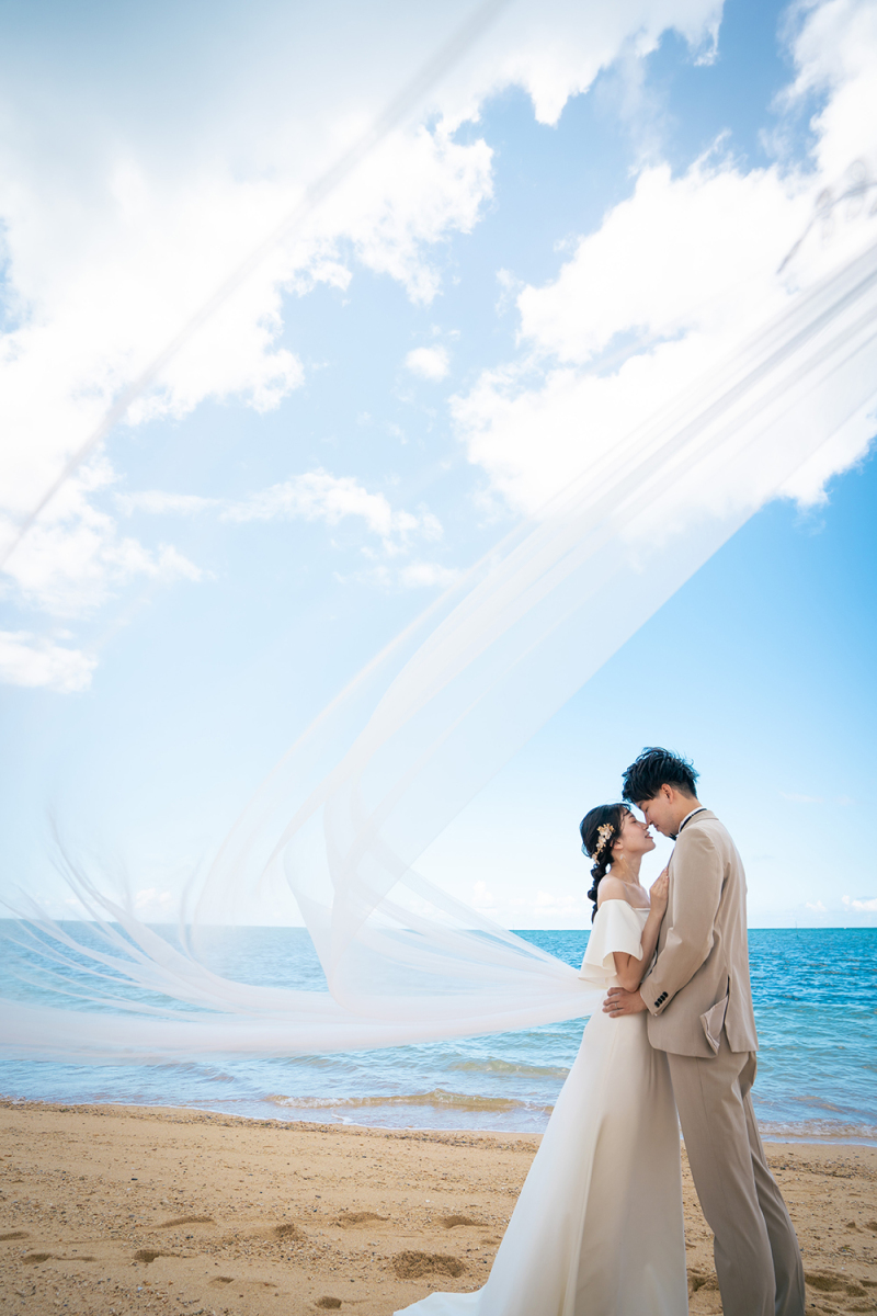 ベールに包まれて