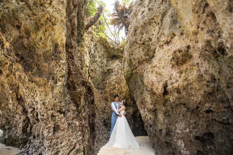 岩と岩でダイナミックフォト