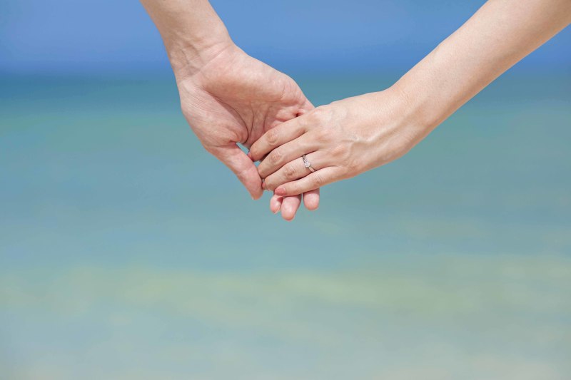 手つなぎショット♡