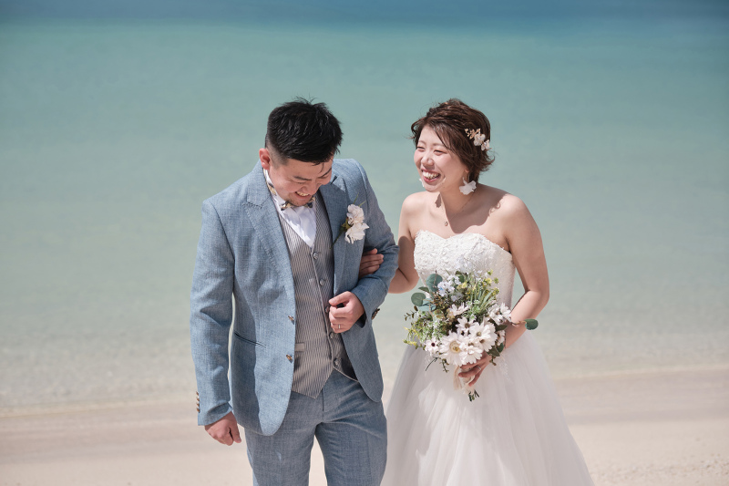 腕組みショット