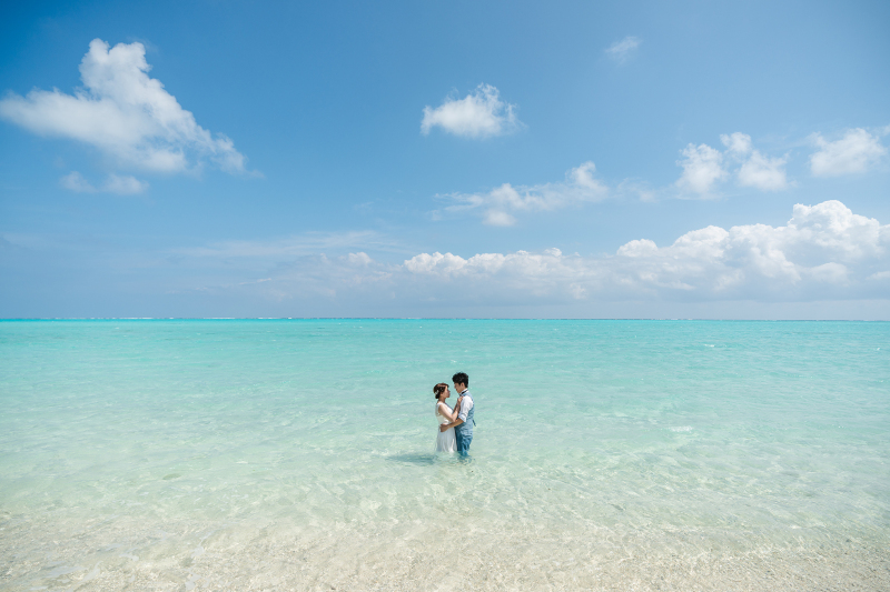 与論島で愛を誓う