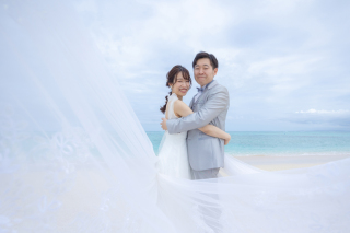 笑顔溢れる無人島撮影