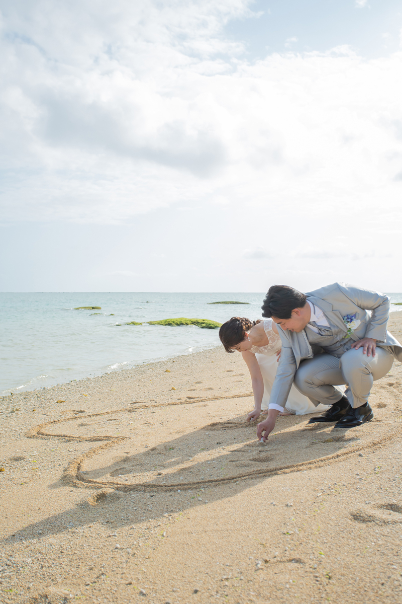 砂浜にお絵描き