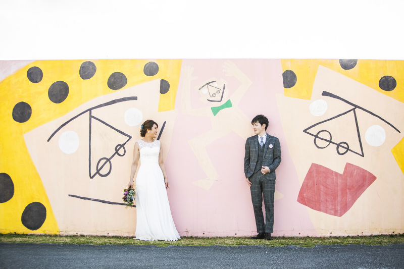 アーティスティックな壁