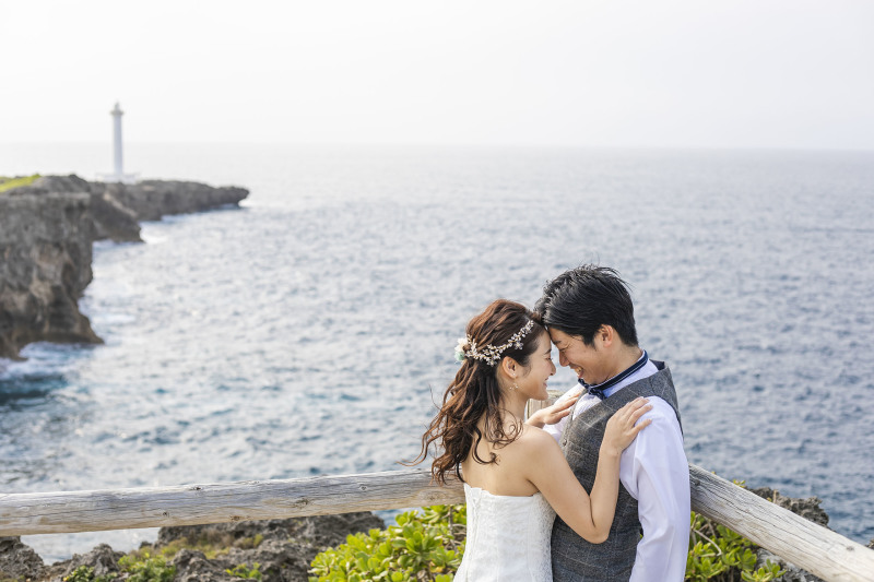 思わず照れてしまうポーズも♡