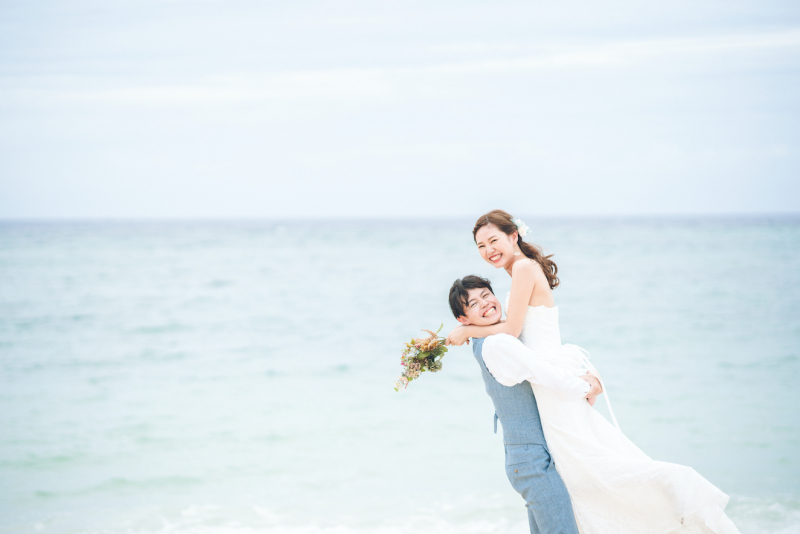 新郎様の見せどころ!抱っこショット*