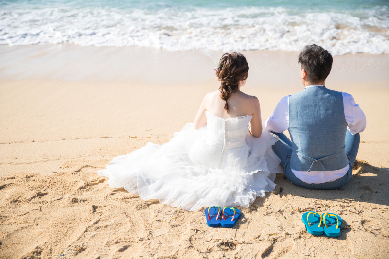 お揃いのサンダルと