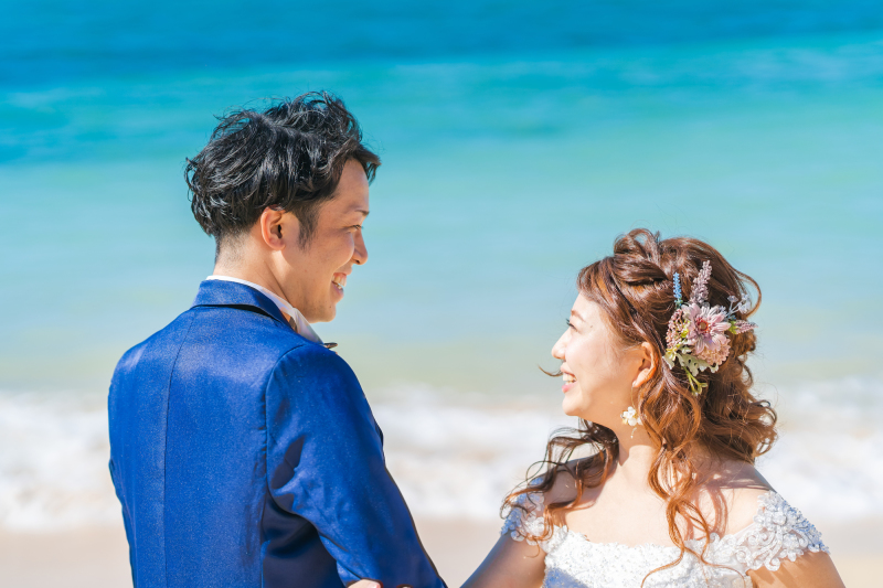 少し照れながらも、、＊