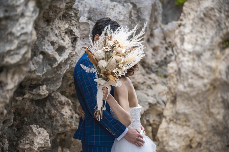 岩場に隠れて＊＊