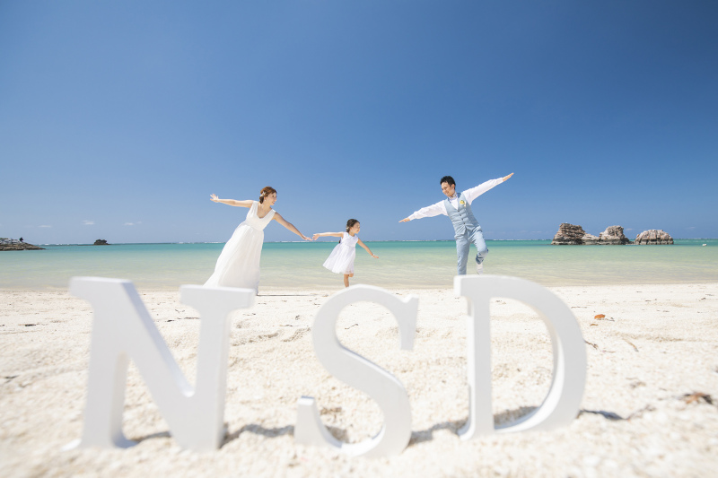 みんなのイニシャルの上に*