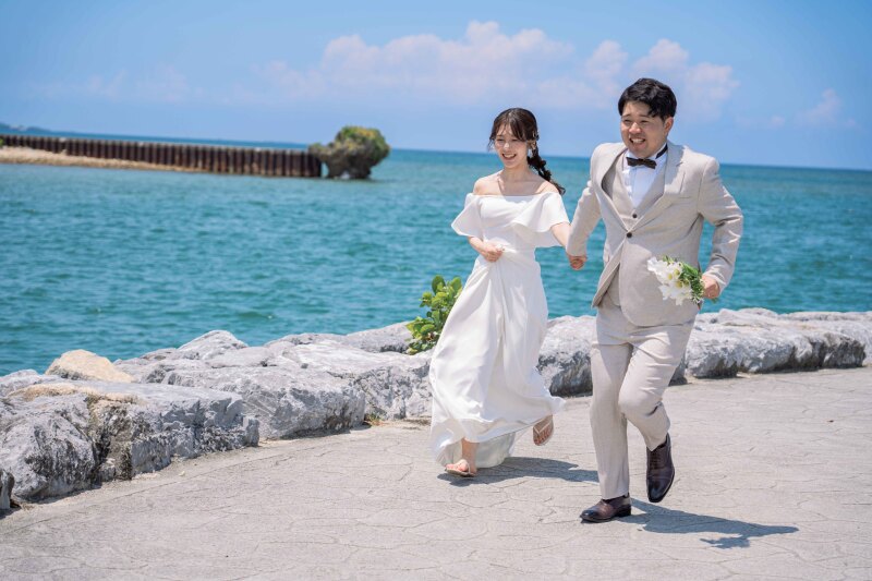 ハッピーウェディング