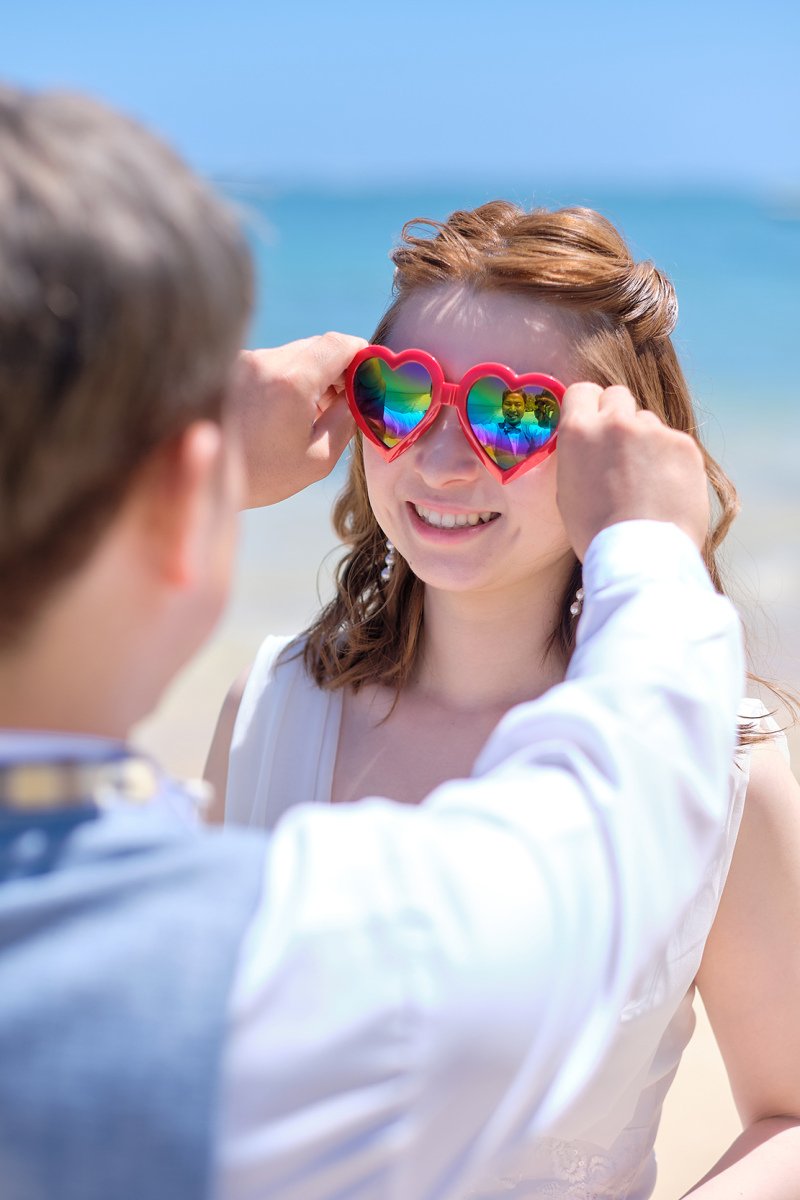 サングラスをどうぞ＊