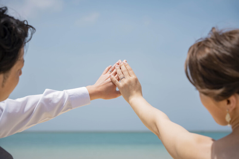 お手を合わせて