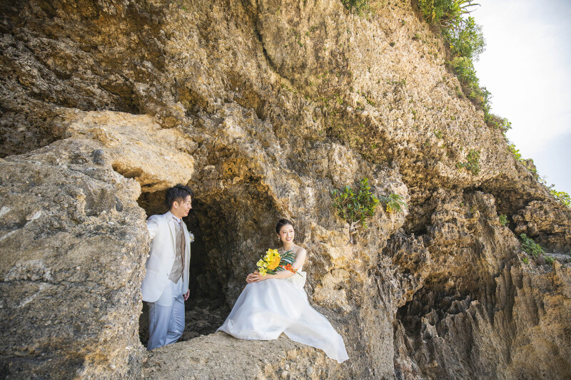自然にできた岩の窓