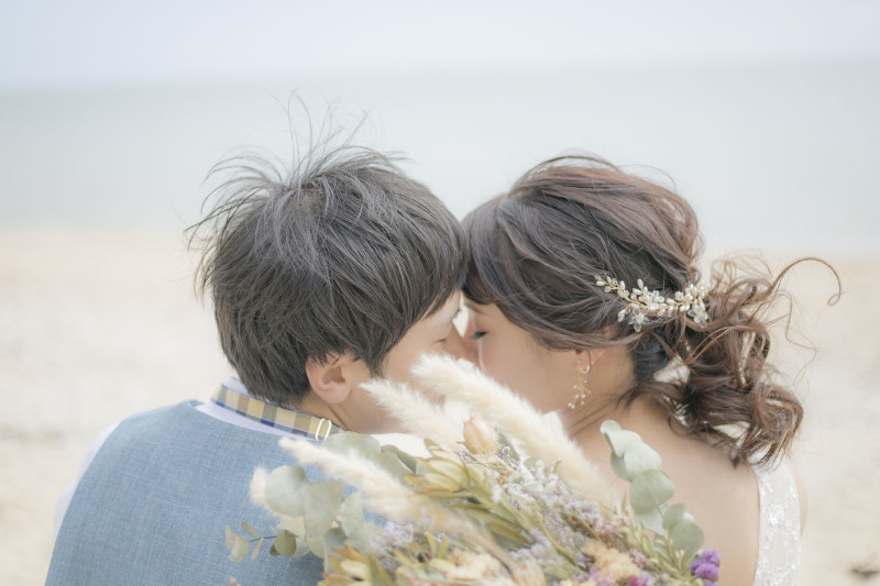 お持ち込みのブーケを使ってお洒落な雰囲気カット*