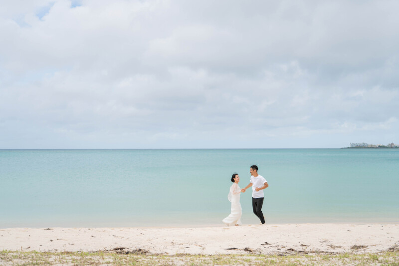 手を取り合ってクルクル♪