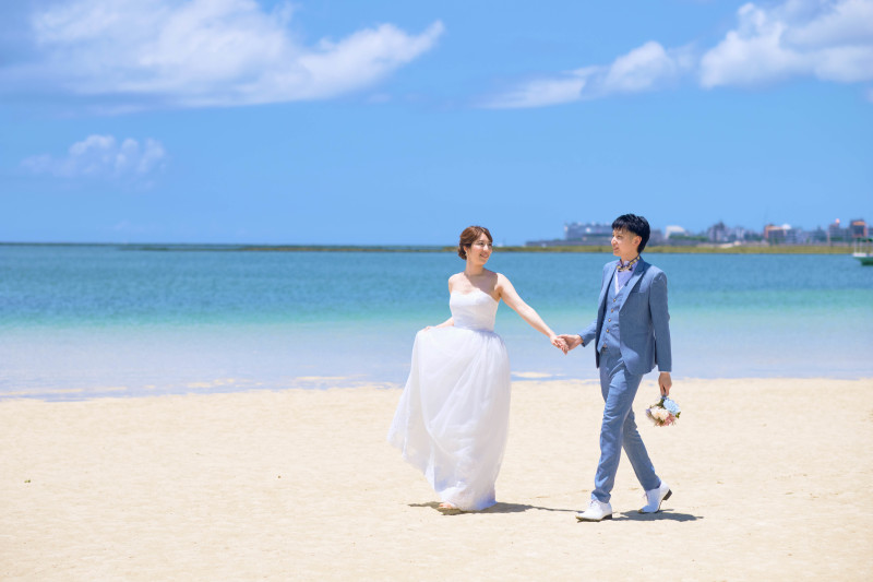 まずはビーチをお散歩カット〜♪