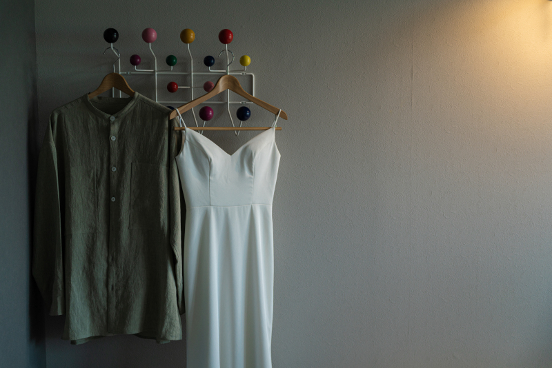 おふたりの衣装から撮影開始＊