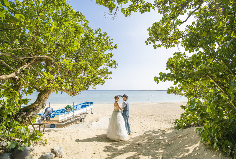 グリーンのトンネルを抜ければ...