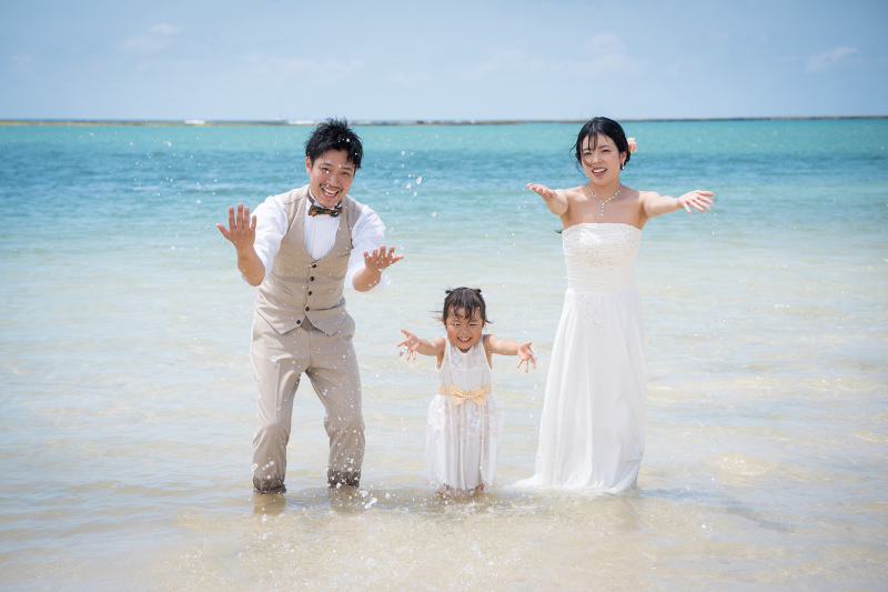 マーブルリゾートウェディング沖縄［MARBLE RESORT WEDDING 沖縄］_海で撮影できる